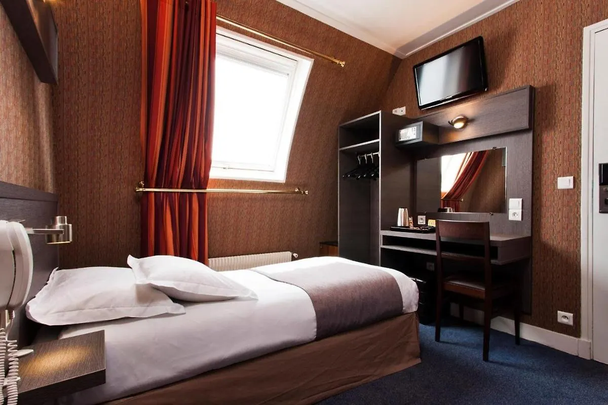 Home Latin Paris Hotel